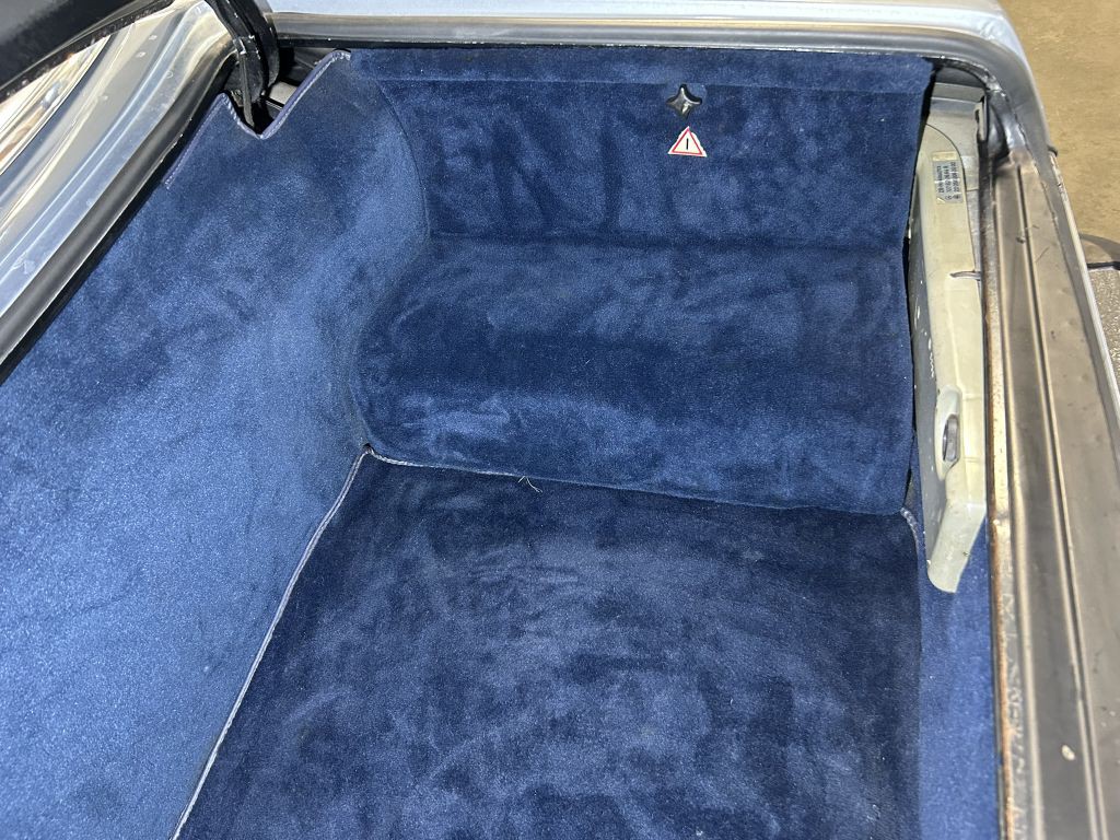 1981 Mercedes-Benz 380-Class Image 89