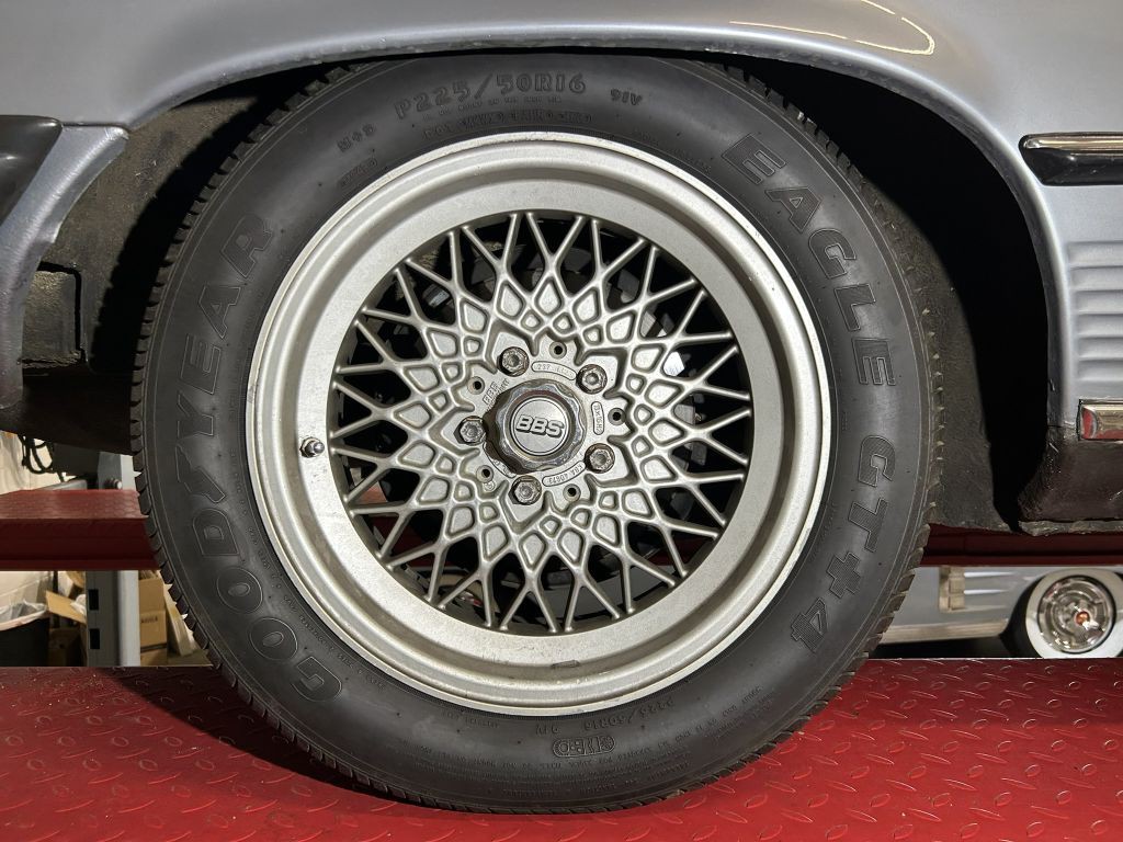 1981 Mercedes-Benz 380-Class Image 98