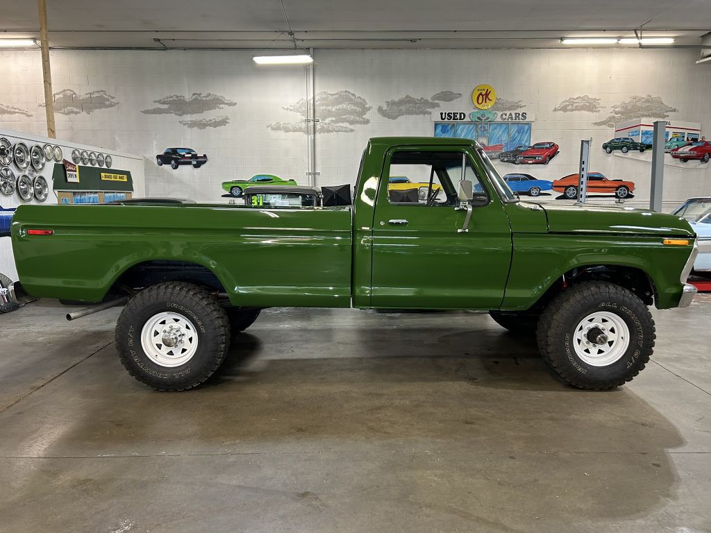 1973 Ford F-250 Image 4