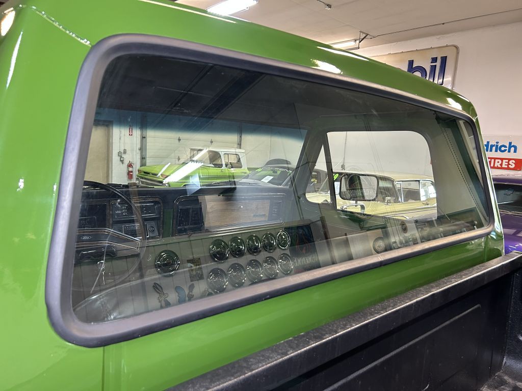 1973 Ford F-250 Image 18