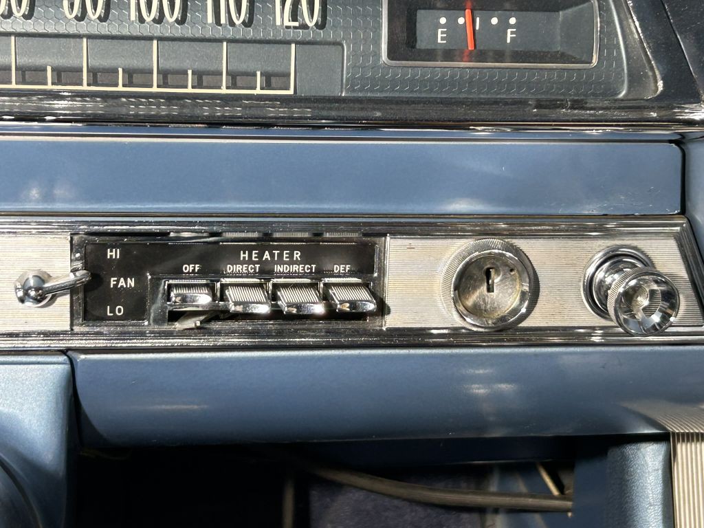 1962 Oldsmobile Starfire Image 43