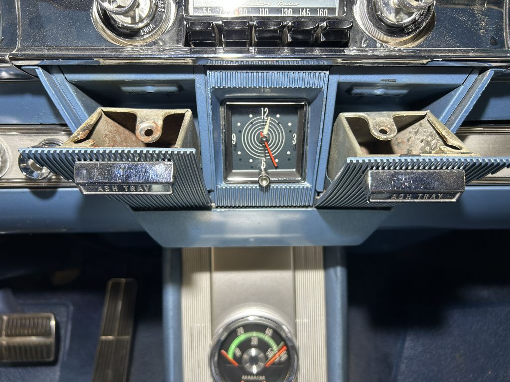 1962 Oldsmobile Starfire Image 47