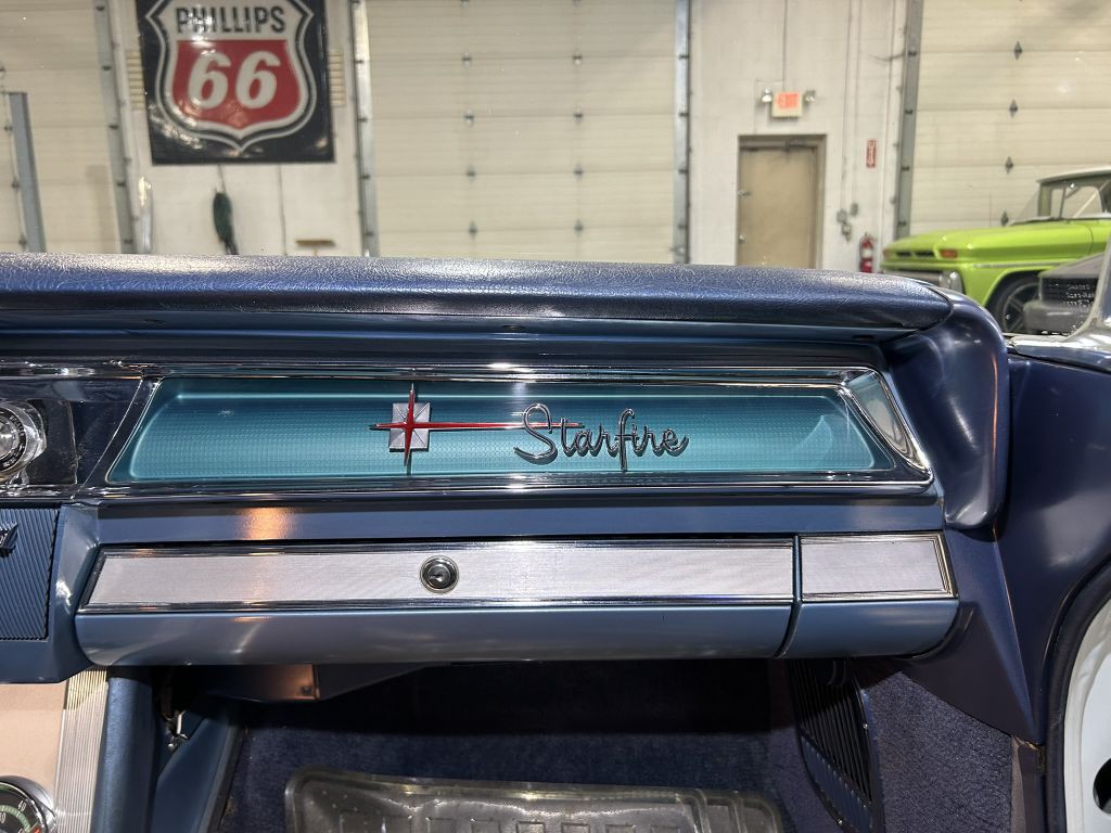 1962 Oldsmobile Starfire Image 48