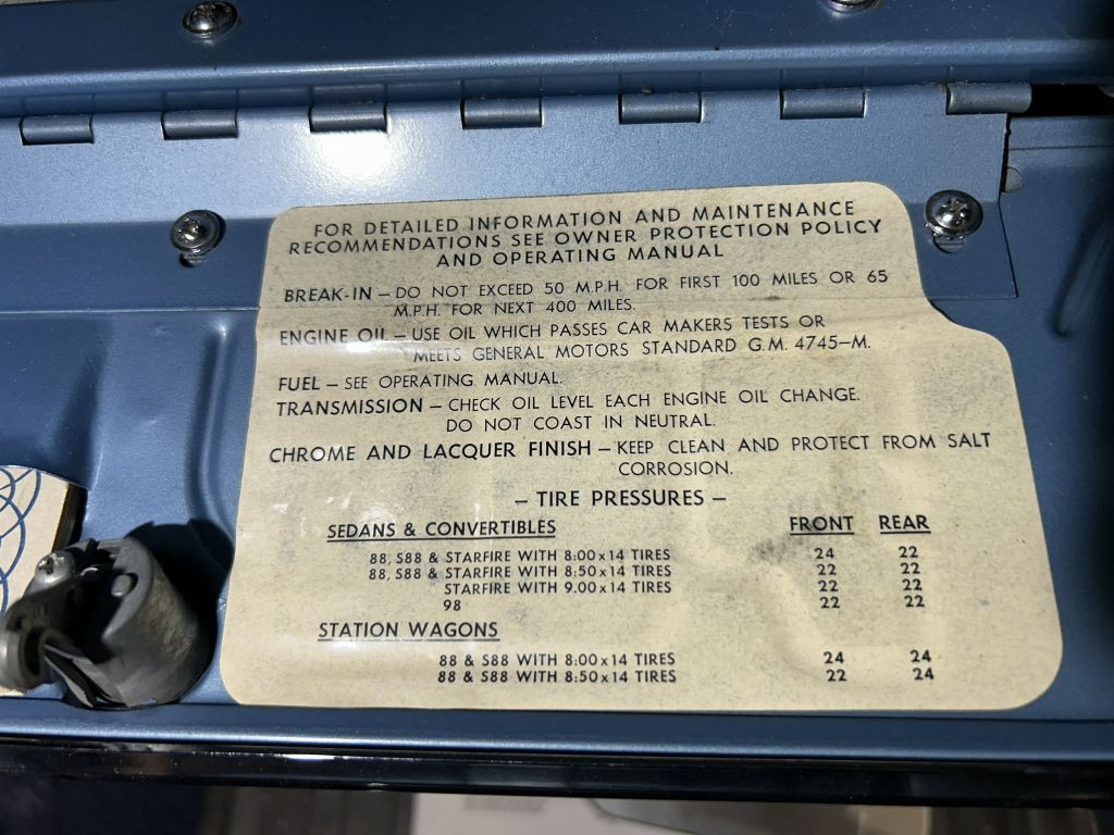 1962 Oldsmobile Starfire Image 50