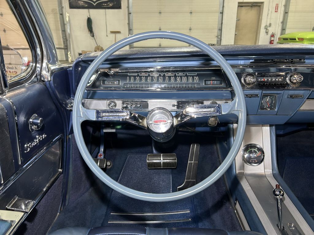 1962 Oldsmobile Starfire Image 58