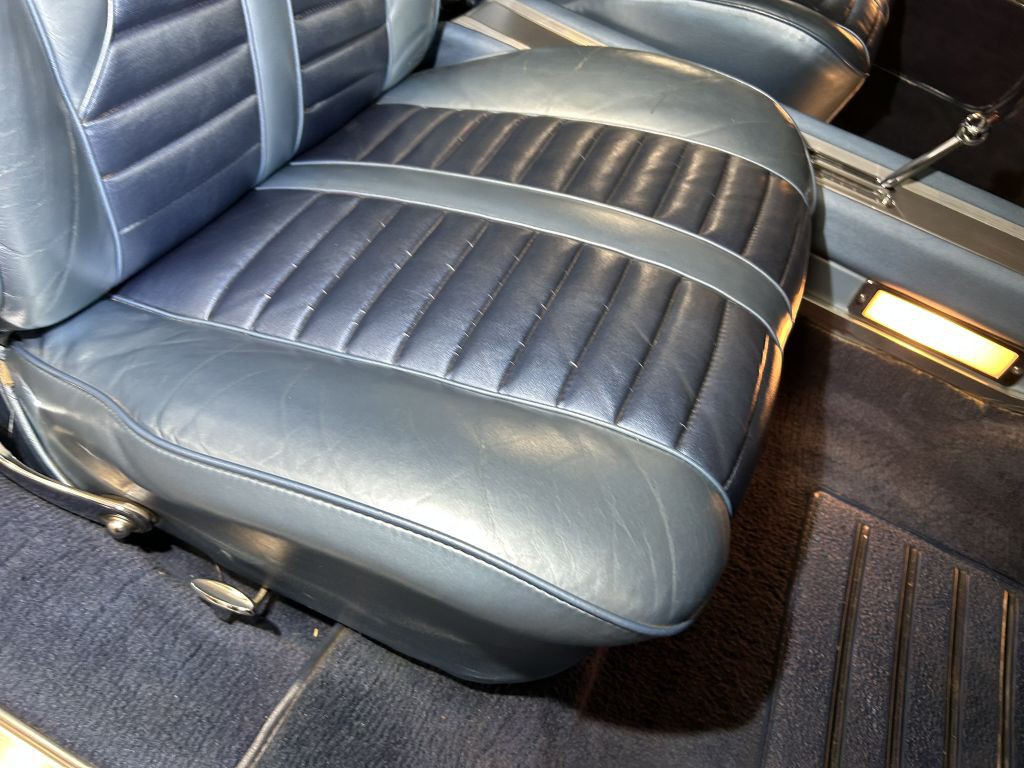 1962 Oldsmobile Starfire Image 66