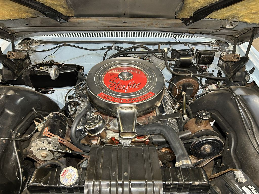 1962 Oldsmobile Starfire Image 74