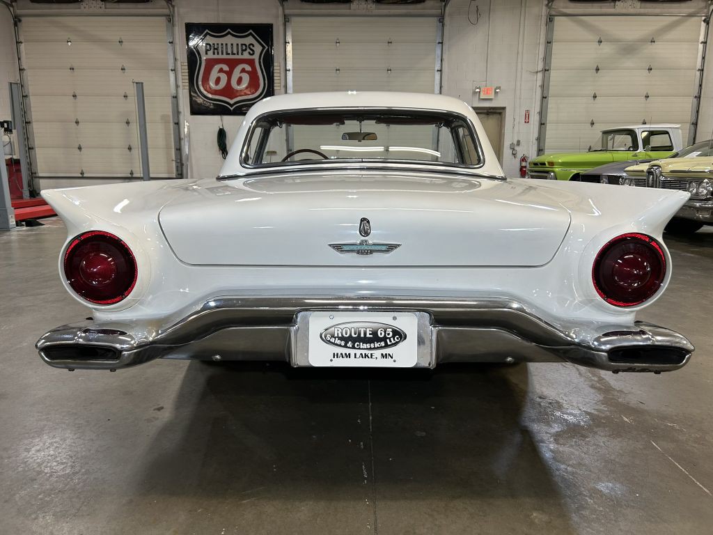1957 Ford Thunderbird Image 6