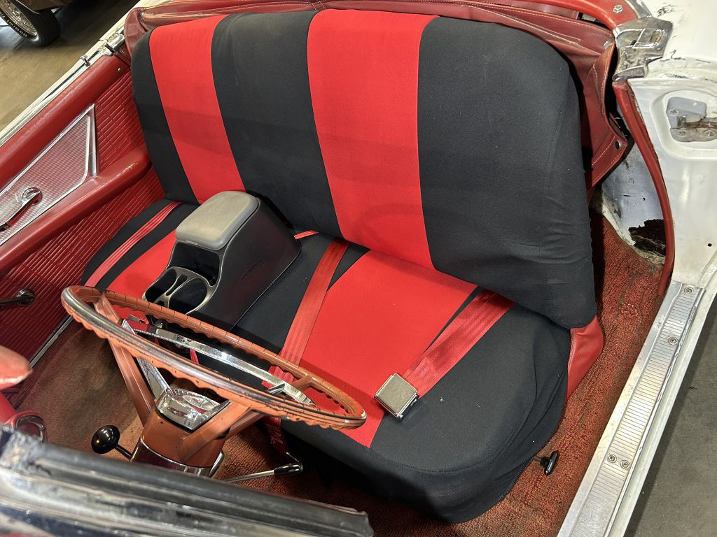 1957 Ford Thunderbird Image 45