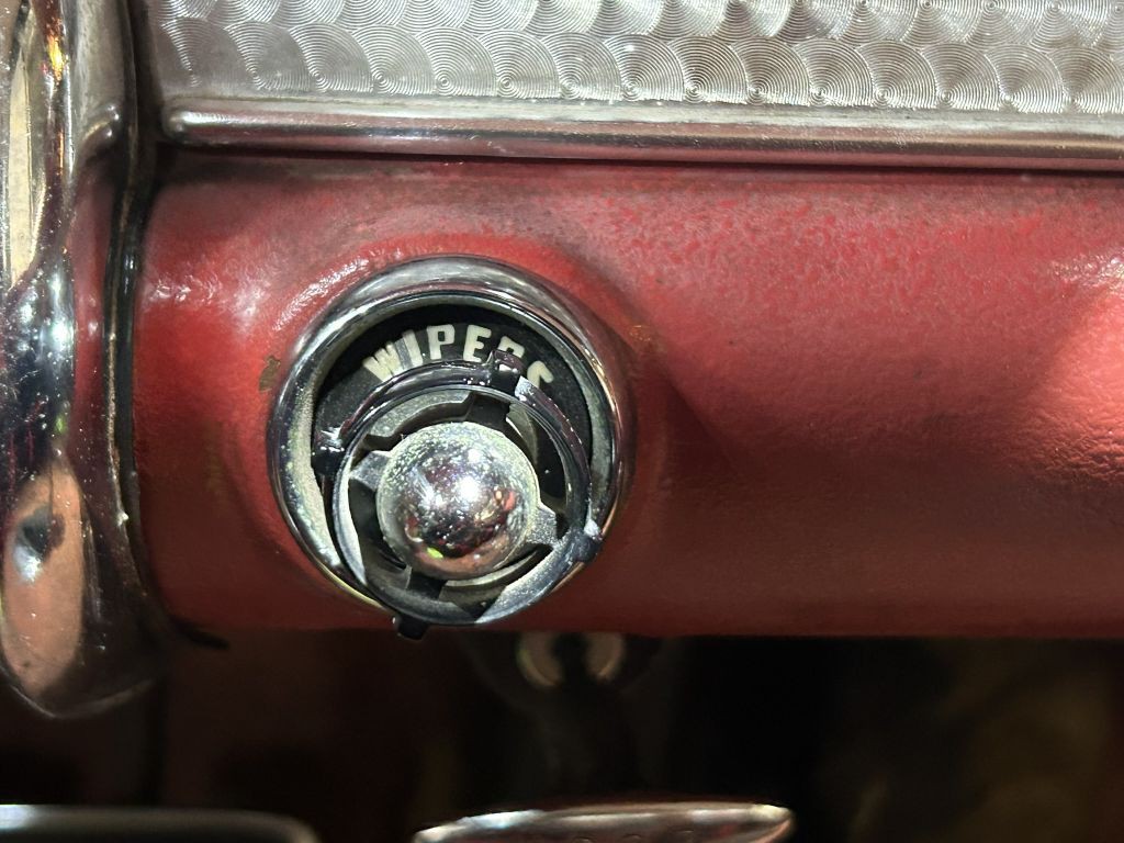 1957 Ford Thunderbird Image 47