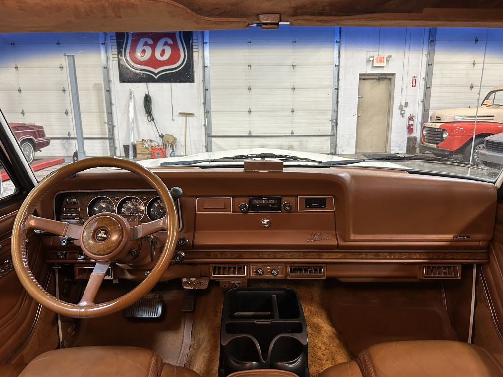 1982 Jeep Wagoneer Image 53