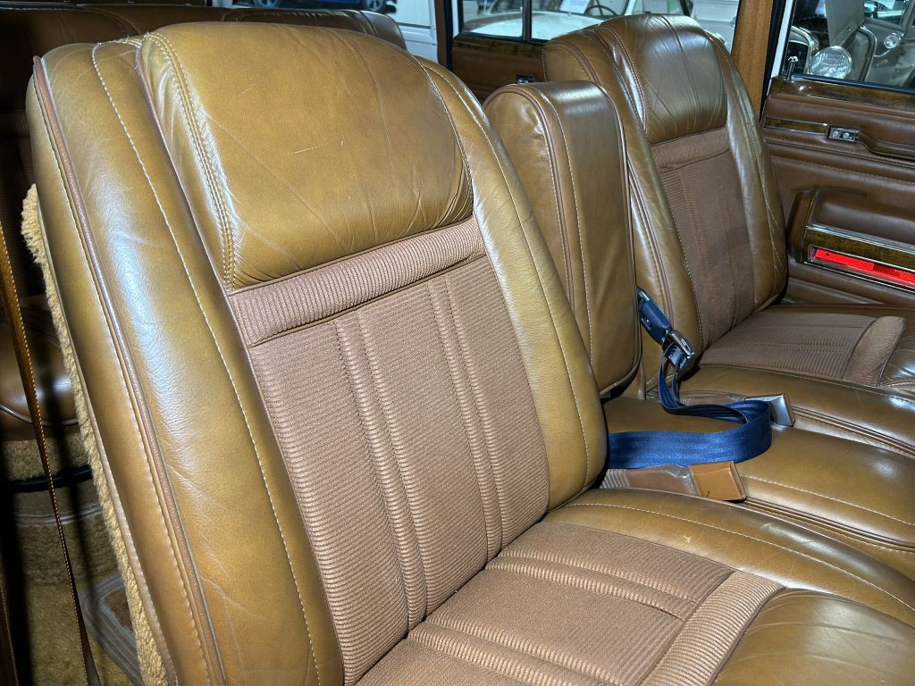 1982 Jeep Wagoneer Image 57