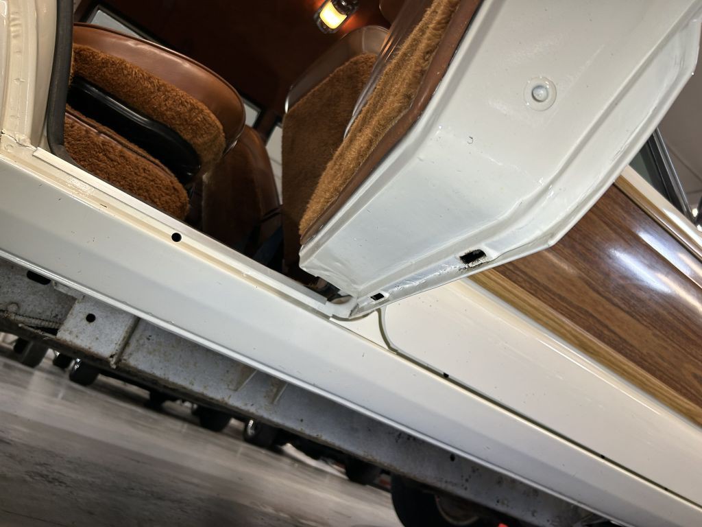1982 Jeep Wagoneer Image 66
