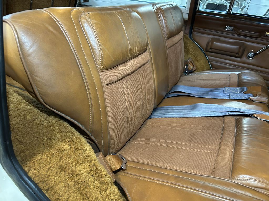 1982 Jeep Wagoneer Image 71