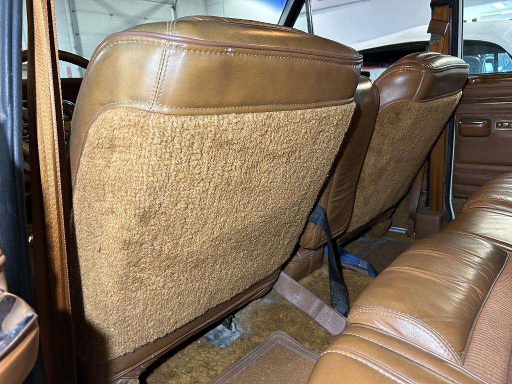 1982 Jeep Wagoneer Image 75