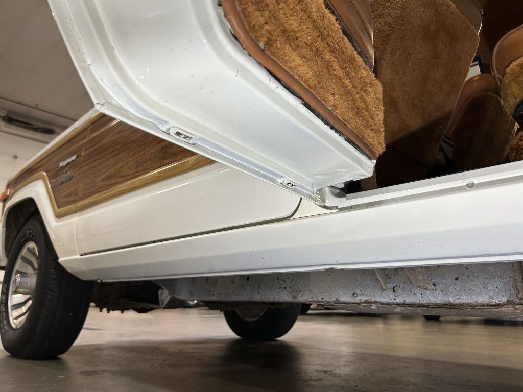 1982 Jeep Wagoneer Image 83