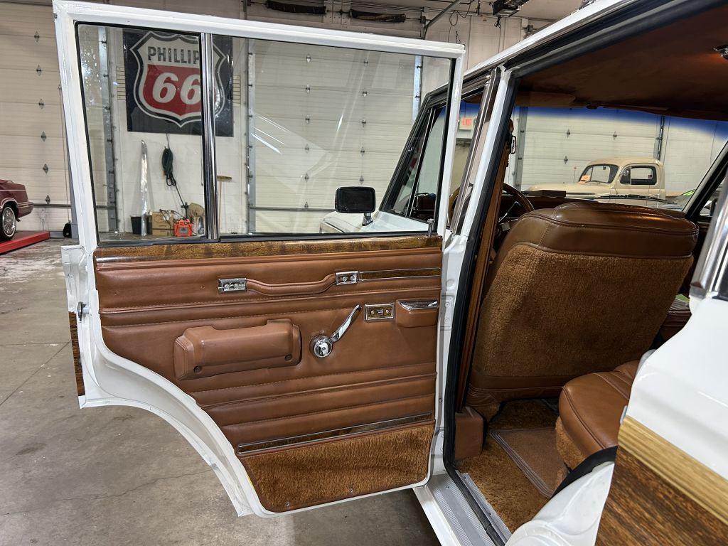 1982 Jeep Wagoneer Image 84