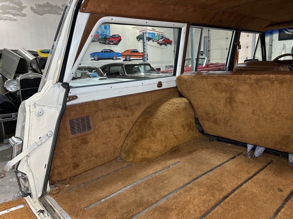 1982 Jeep Wagoneer Image 89