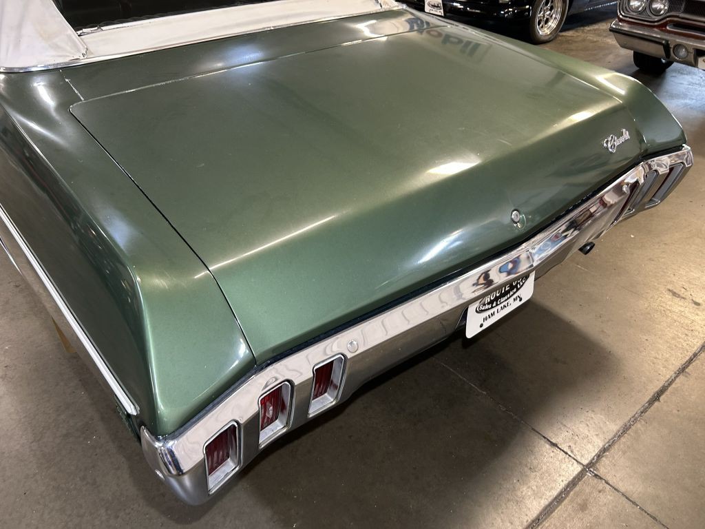 1970 Chevrolet Impala Image 25