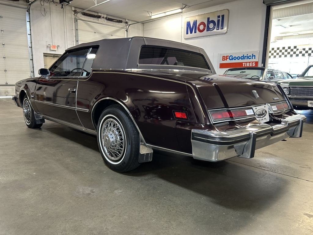 1985 Oldsmobile Toronado Image 7
