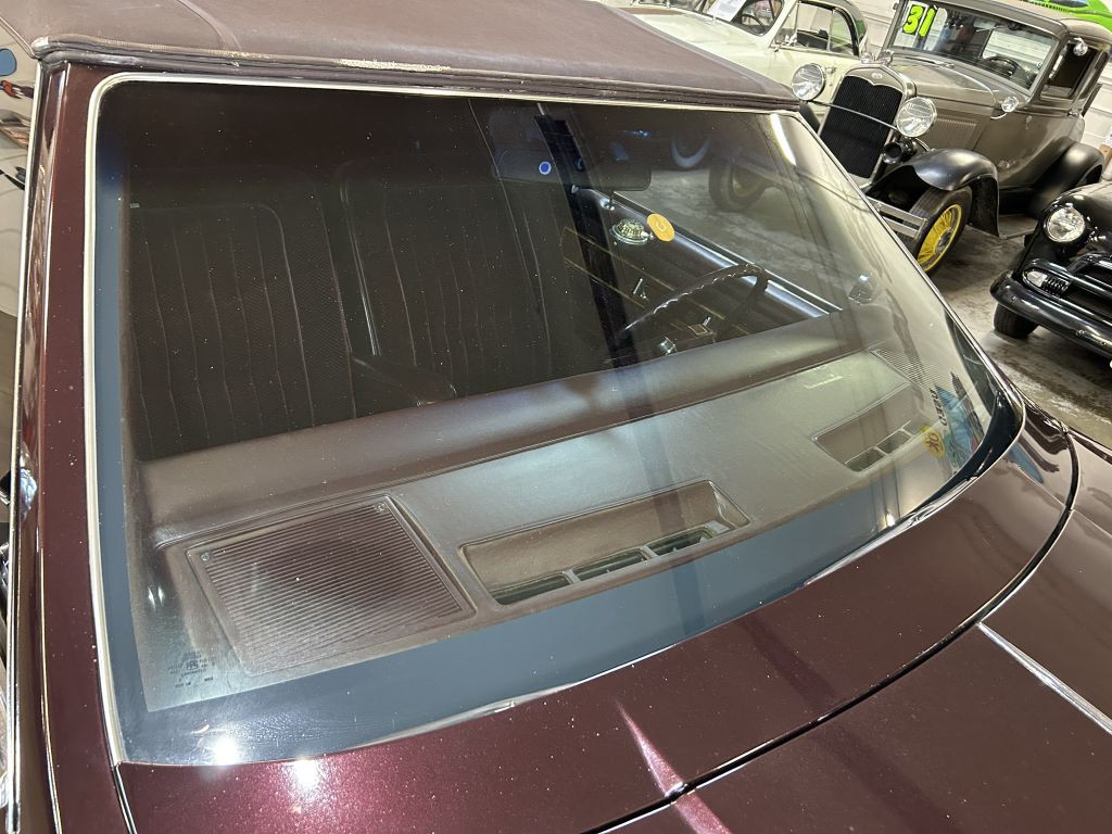 1985 Oldsmobile Toronado Image 16