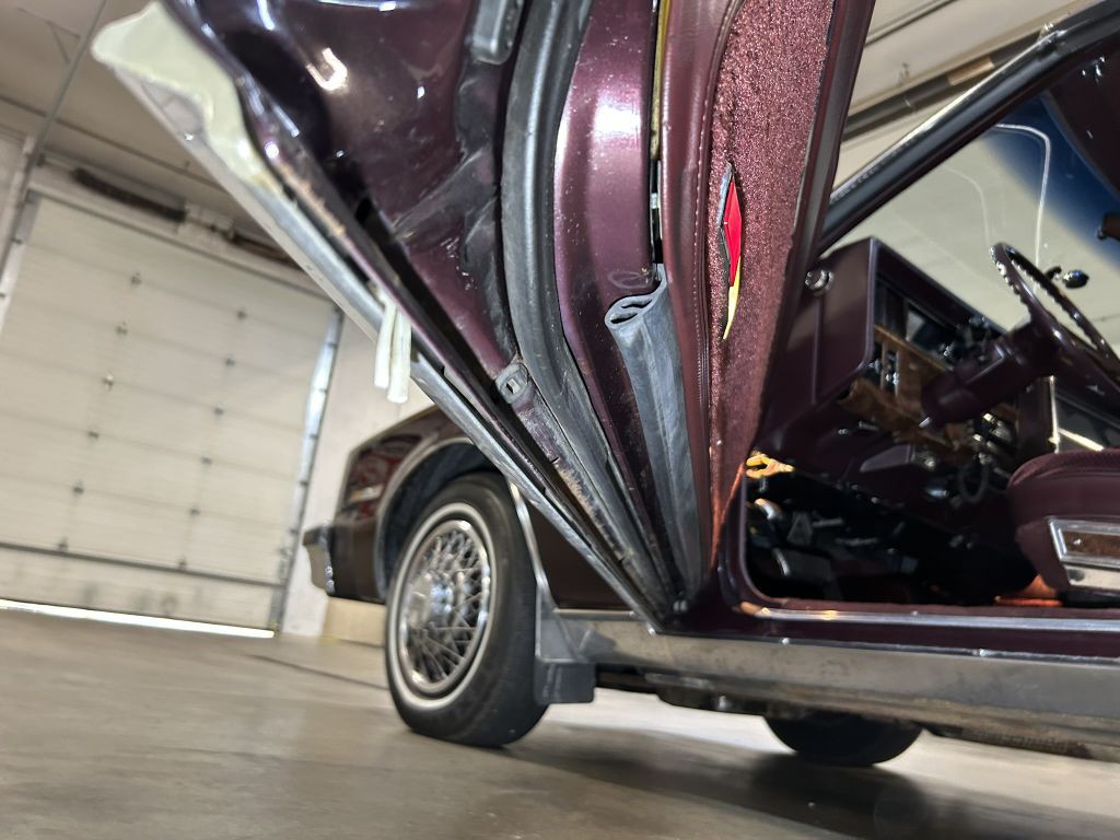 1985 Oldsmobile Toronado Image 26