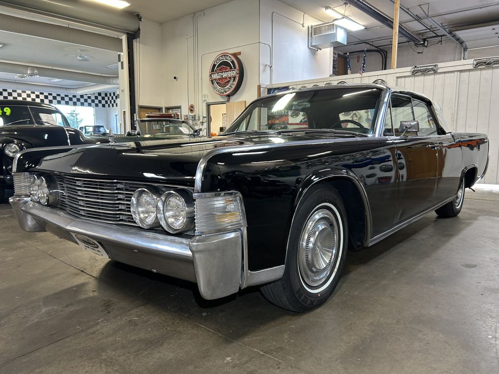 1965 Lincoln Continental Image 8