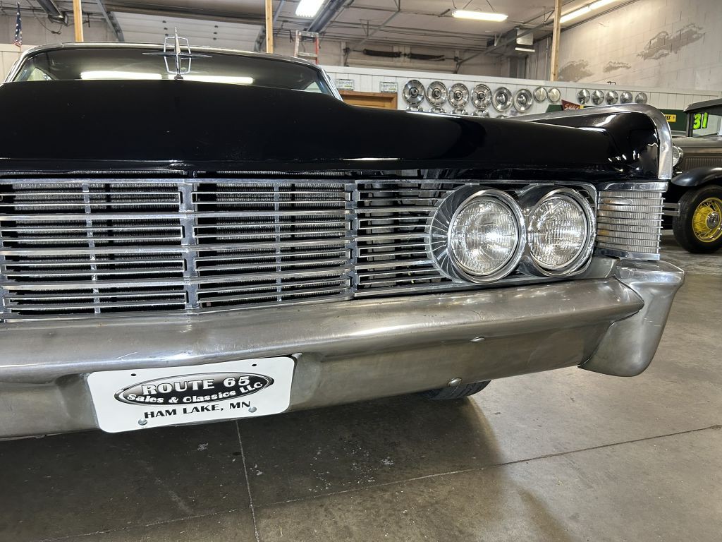 1965 Lincoln Continental Image 9