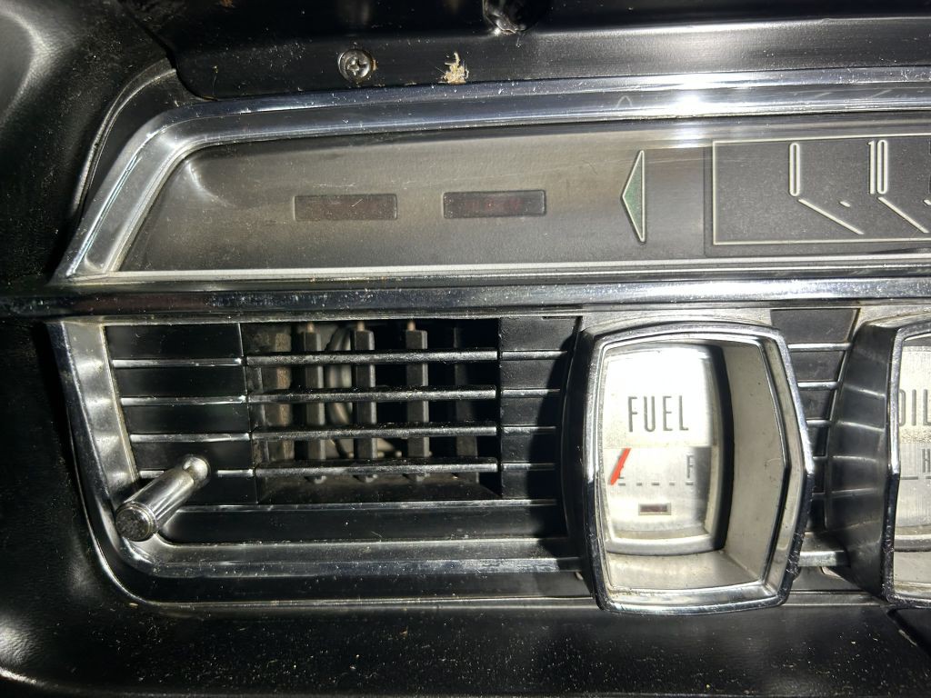 1965 Lincoln Continental Image 47