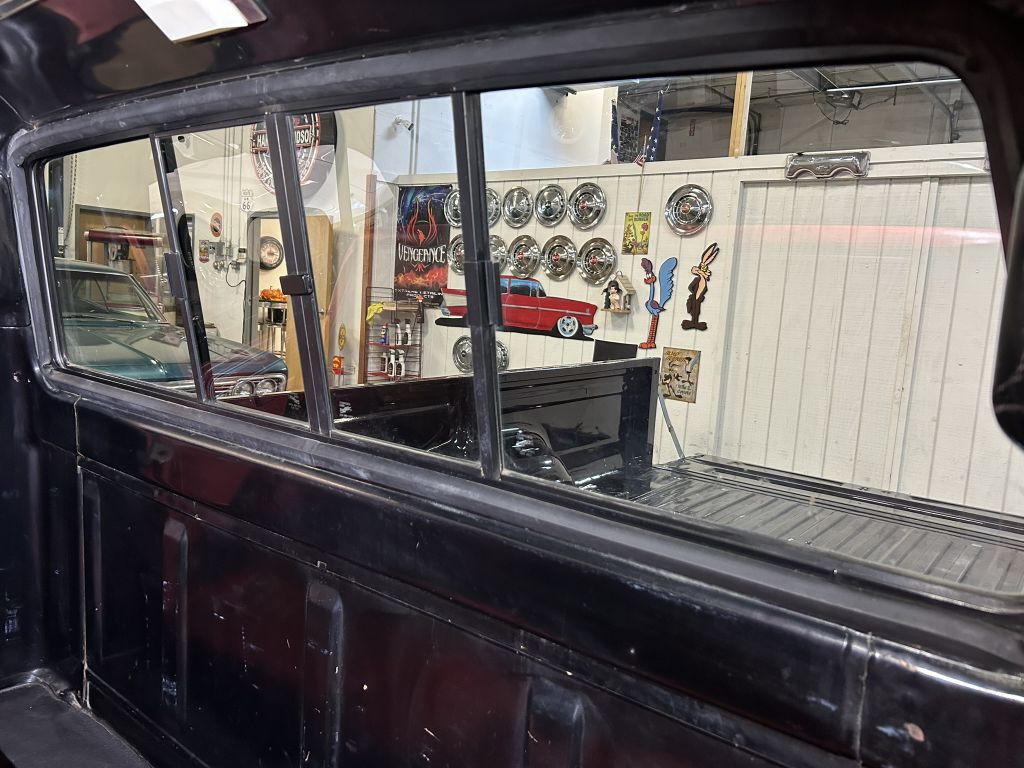 1977 Ford F-150 Image 59