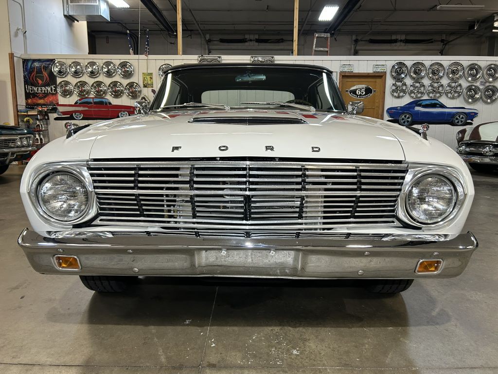 1963 Ford Falcon Image 2