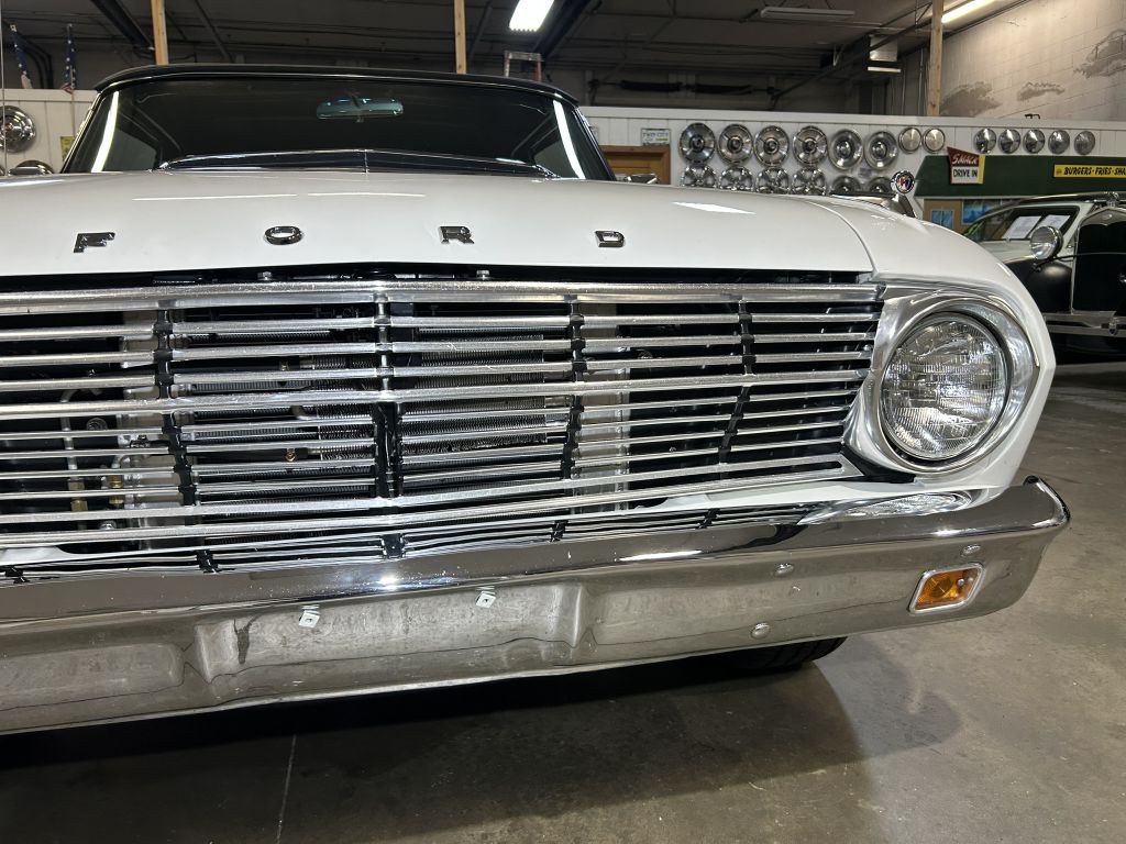 1963 Ford Falcon Image 10
