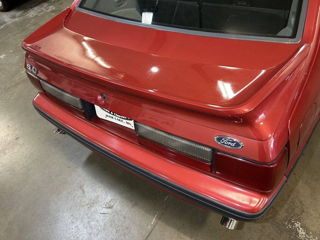 1990 Ford Mustang Image 20