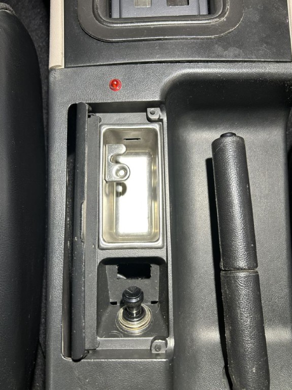 1990 Ford Mustang Image 46