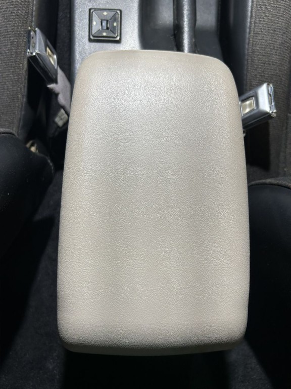 1990 Ford Mustang Image 48