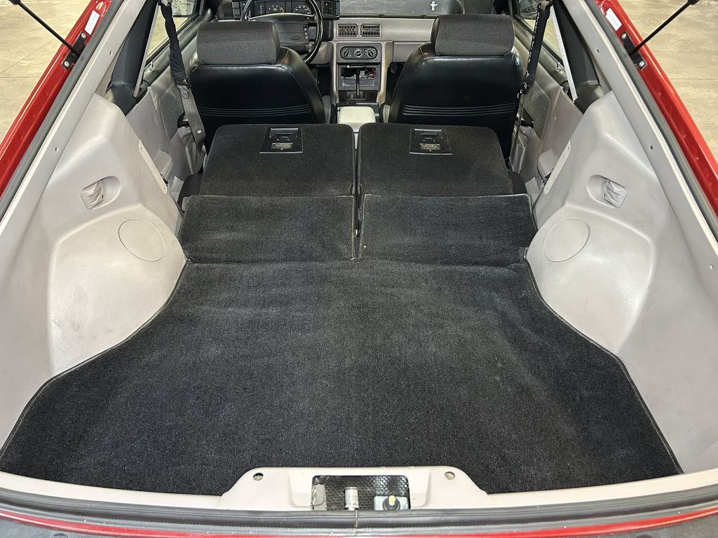 1990 Ford Mustang Image 78