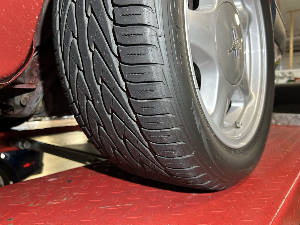 1990 Ford Mustang Image 91