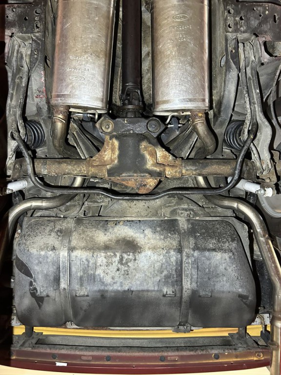 1990 Ford Mustang Image 117