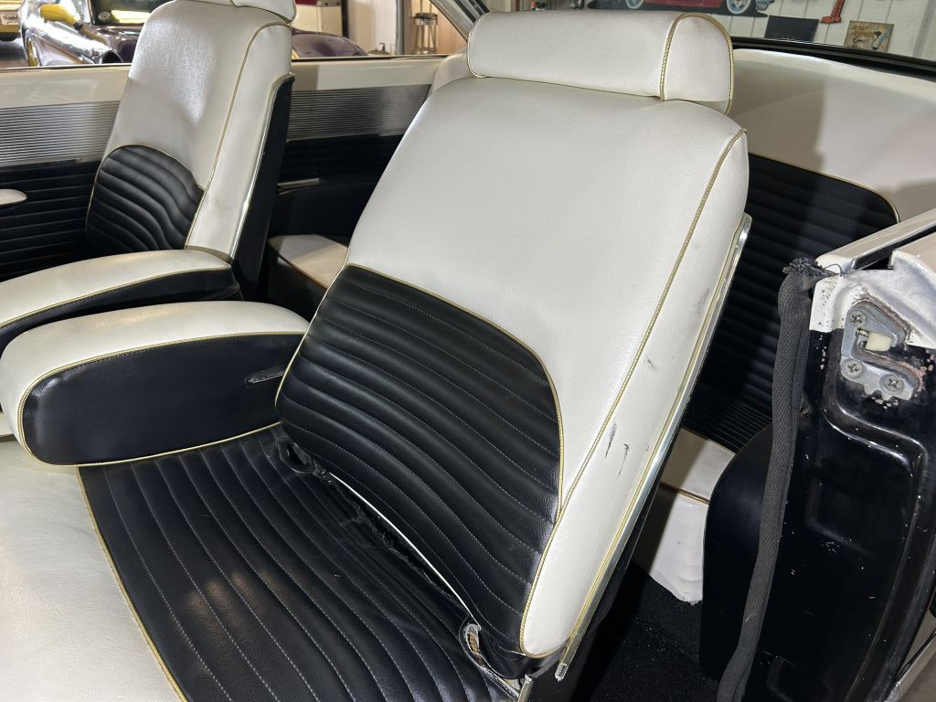 1956 Mercury Montclair Image 32