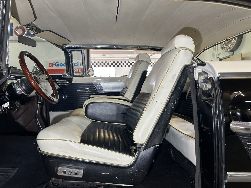 1956 Mercury Montclair Image 33