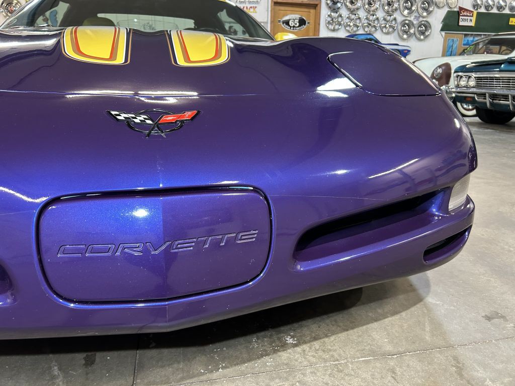 1998 Chevrolet Corvette Image 12