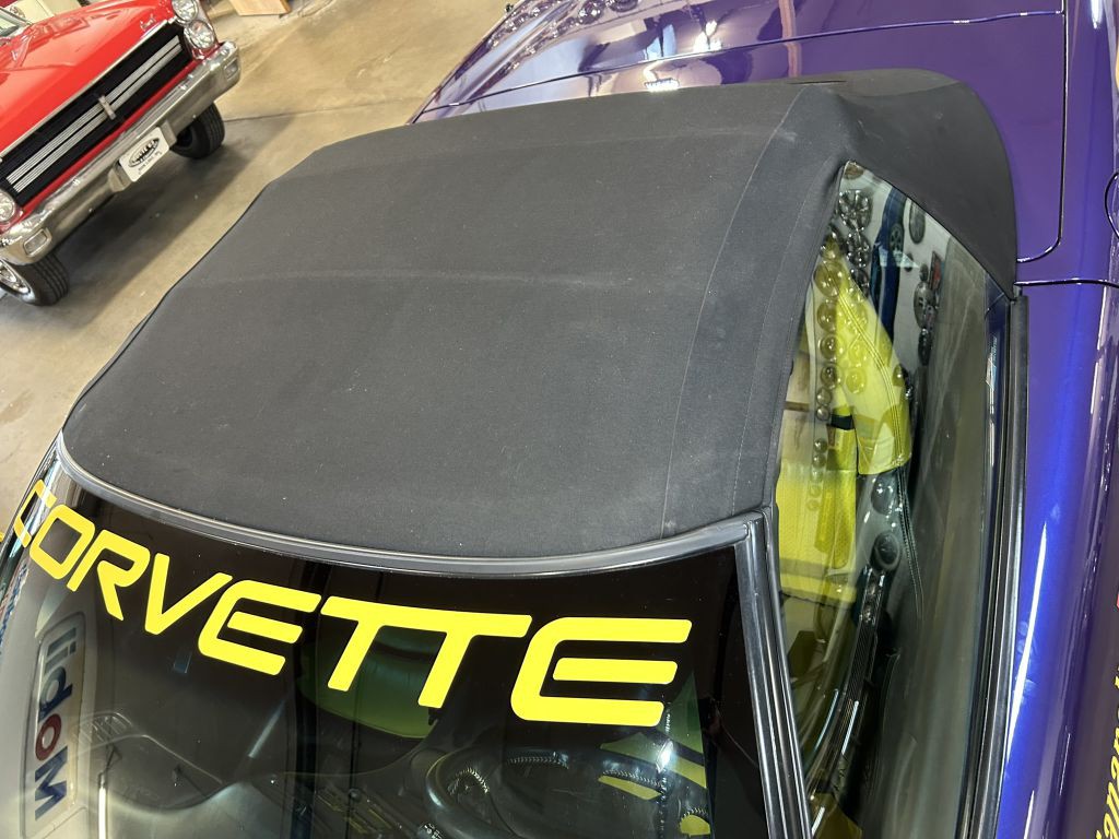 1998 Chevrolet Corvette Image 22