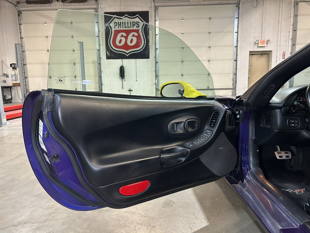 1998 Chevrolet Corvette Image 41