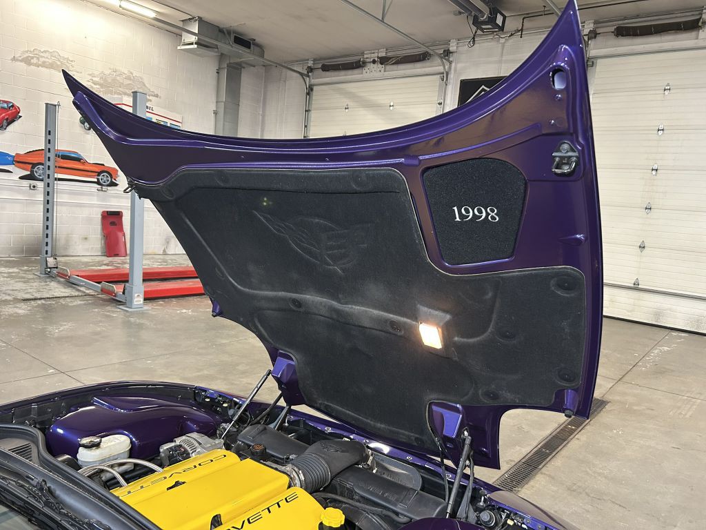 1998 Chevrolet Corvette Image 85