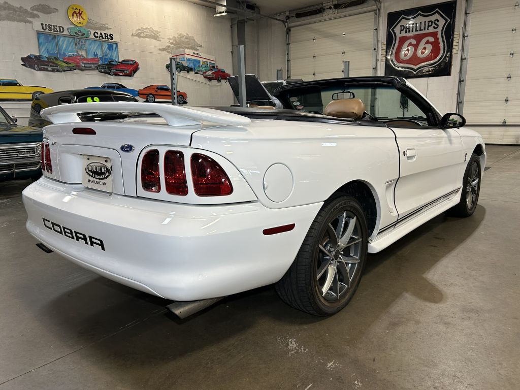 1996 Ford Mustang Image 32