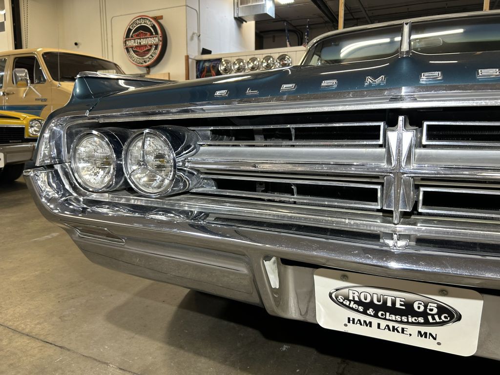 1964 Oldsmobile Starfire Image 11