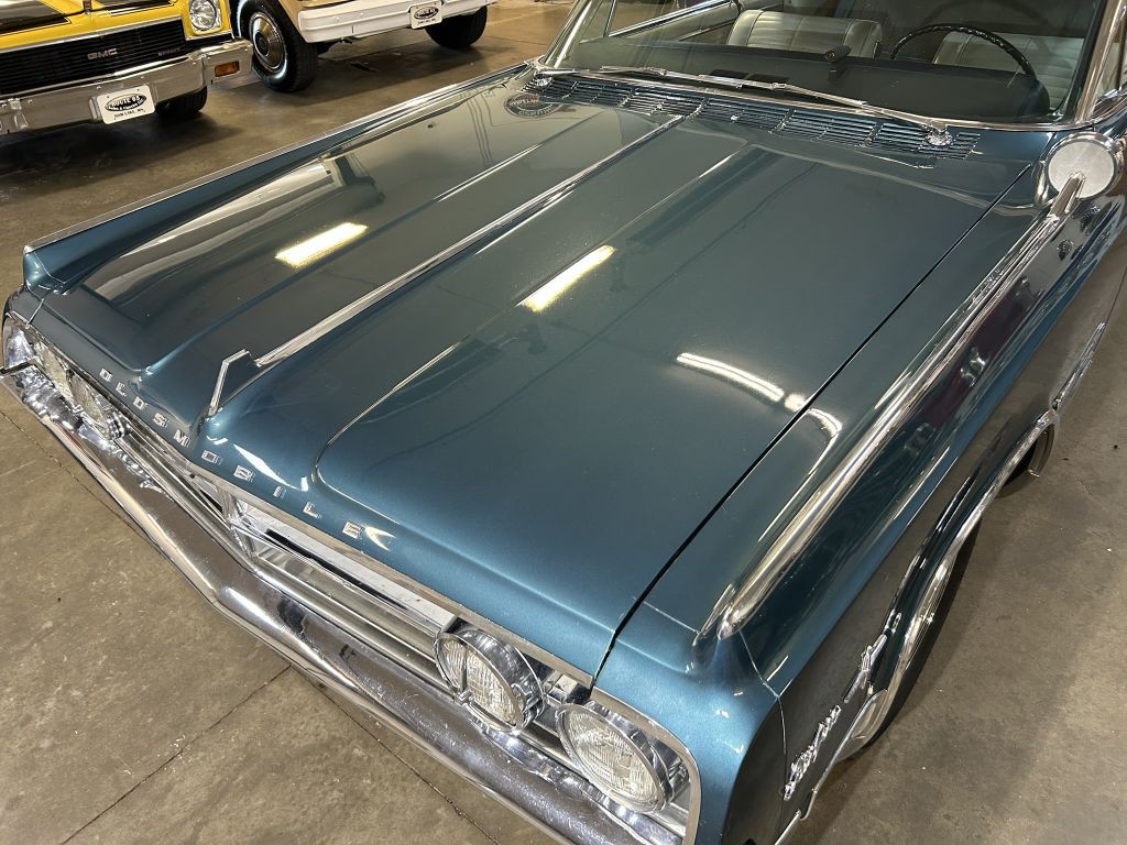 1964 Oldsmobile Starfire Image 12