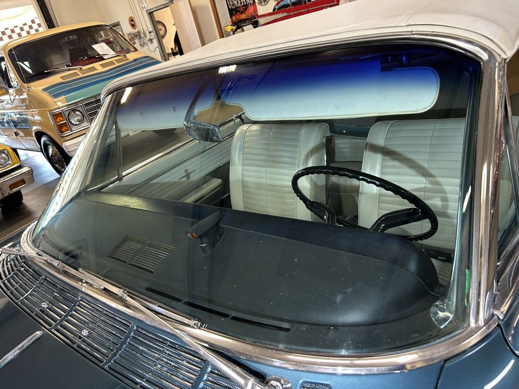 1964 Oldsmobile Starfire Image 14
