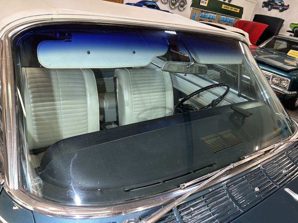 1964 Oldsmobile Starfire Image 15