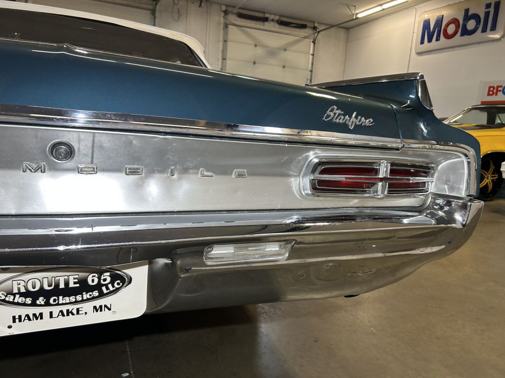 1964 Oldsmobile Starfire Image 24